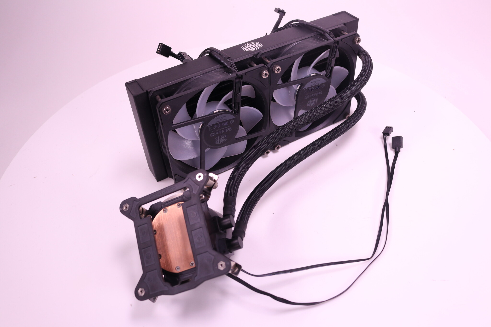 MasterLiquid ML240L RGB (Socket 1700) [Tweedekansje]