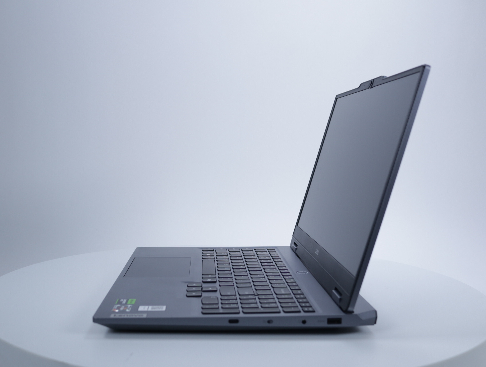 LOQ 15ARP9 (83JC00FYMH) - productfoto 4