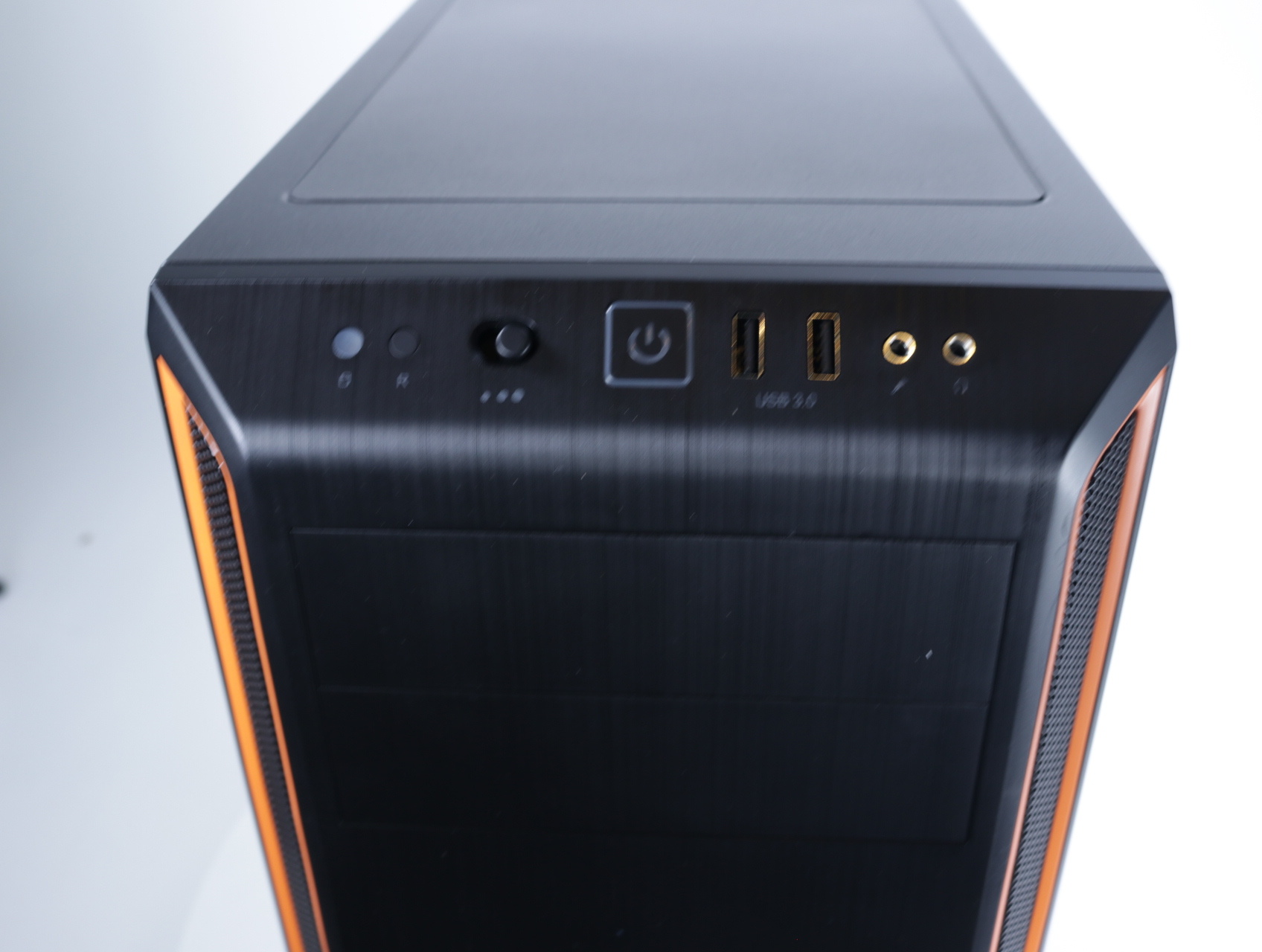 Pure Base 600 Window Zwart/Oranje - productfoto 4