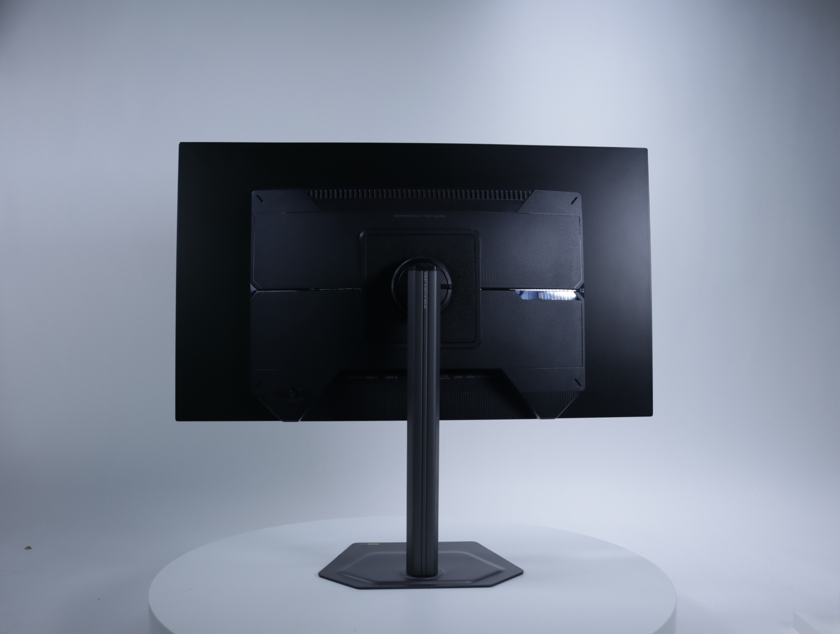 MO27Q28G | 27" | Quad HD | 280Hz | OLED -1 - productfoto 4