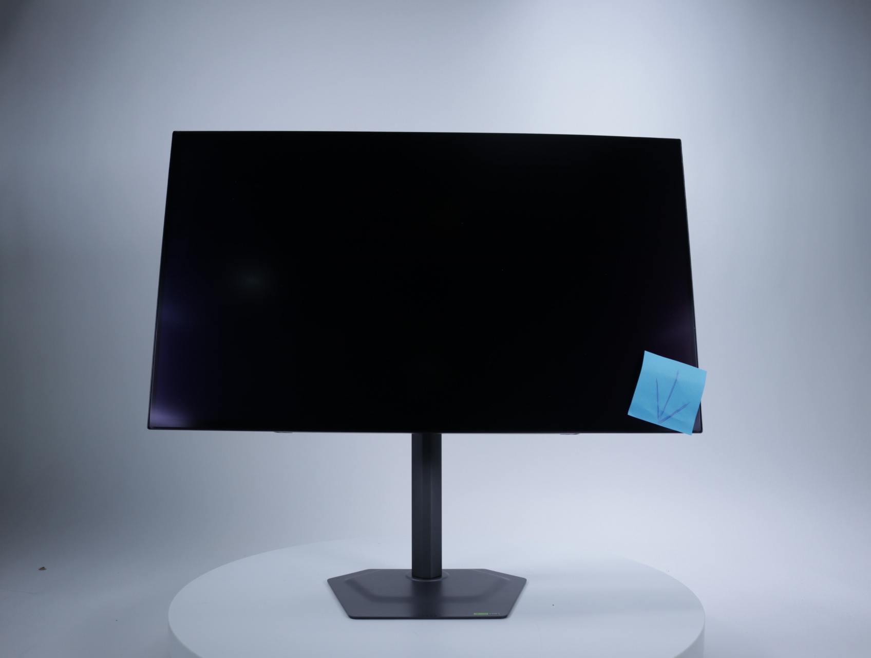 MO27Q28G | 27" | Quad HD | 280Hz | OLED -1 - productfoto 5