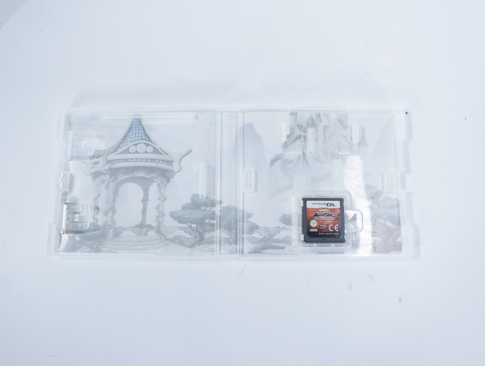 Nintendo DS - Avatar: The Legend of Aang - THQ Studio Australia - productfoto 3