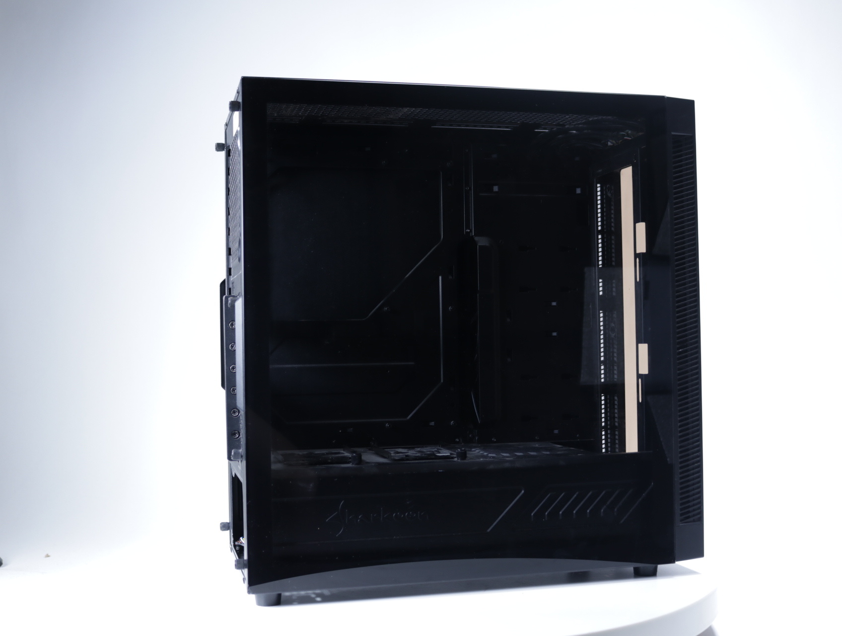 TG6 (Zonder Fans) [Tweedekansje] - productfoto 2