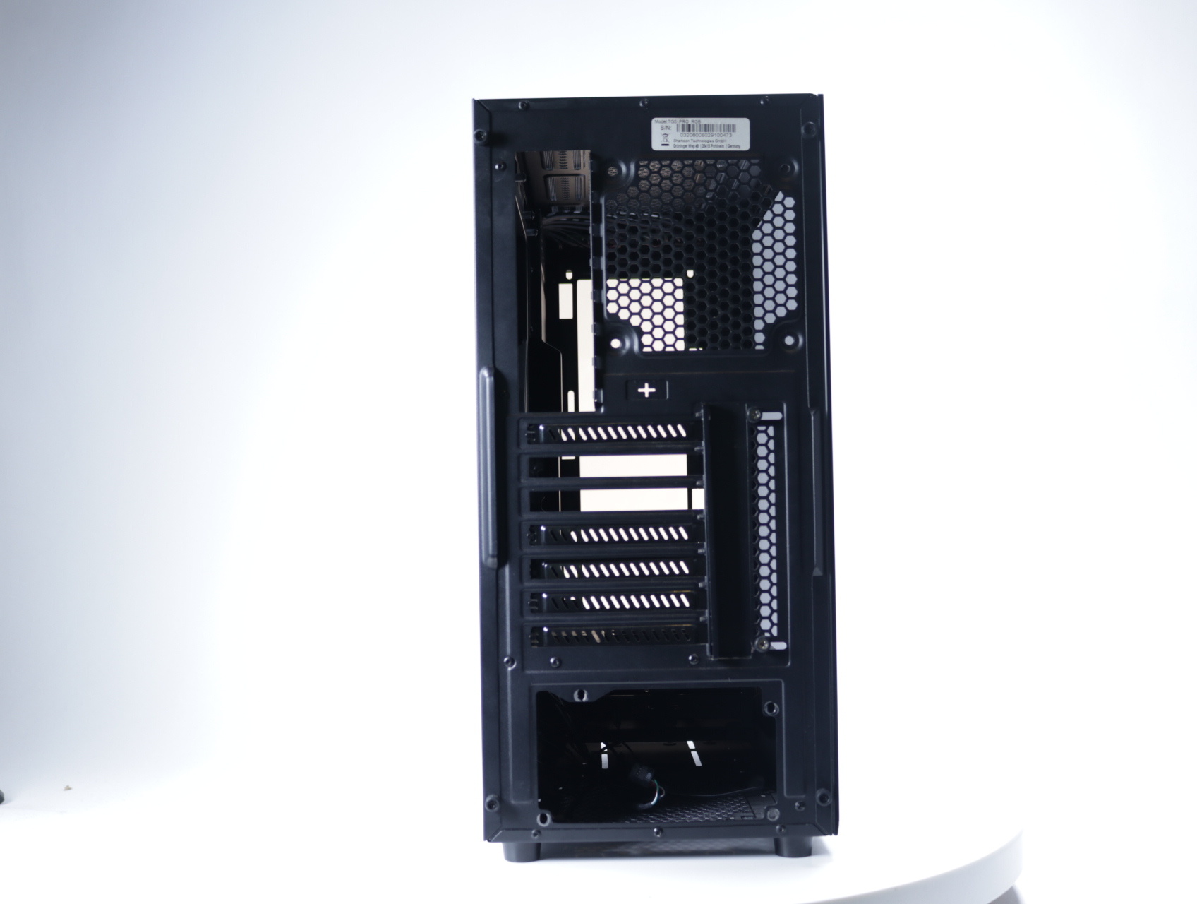 TG6 (Zonder Fans) [Tweedekansje] - productfoto 3