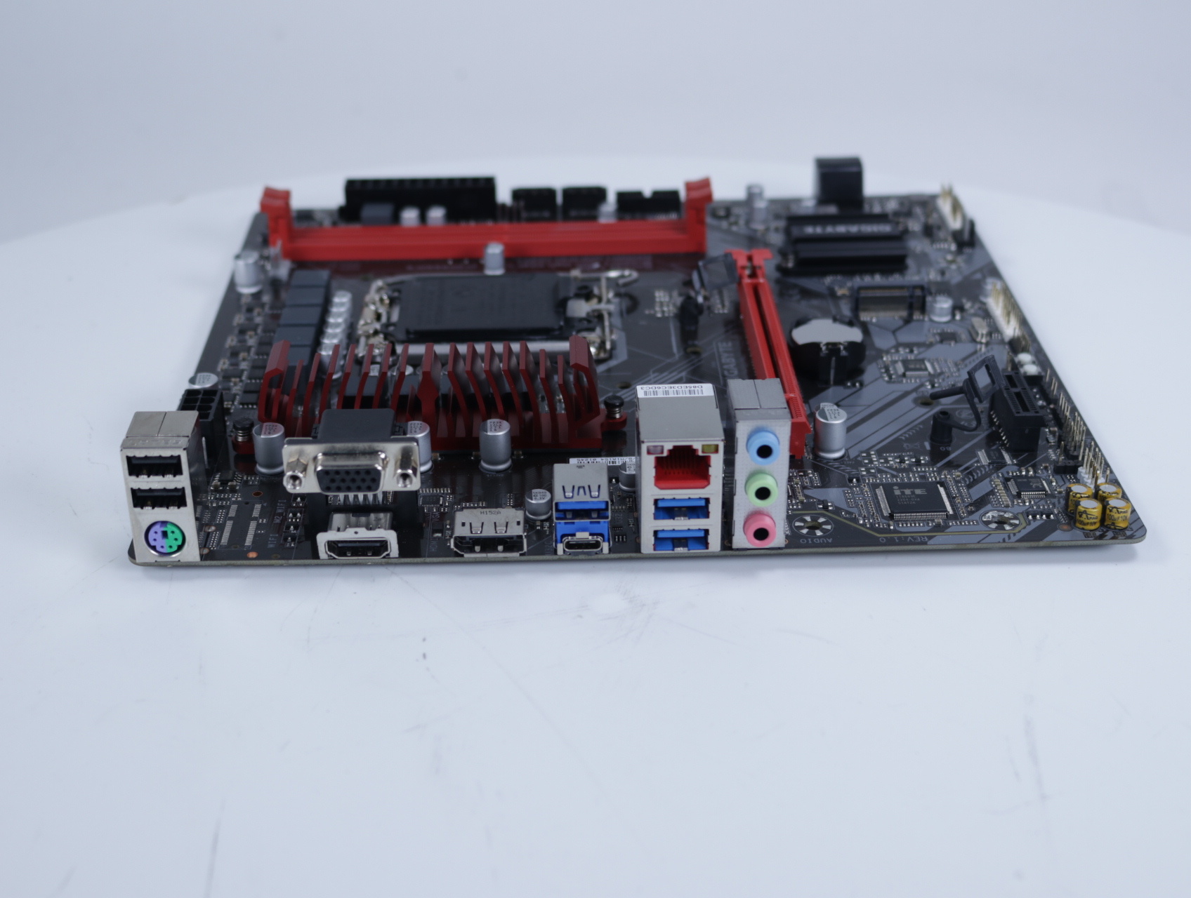 B660M Gaming DDR4 [Tweedekansje] - GIGABYTE - productfoto 4