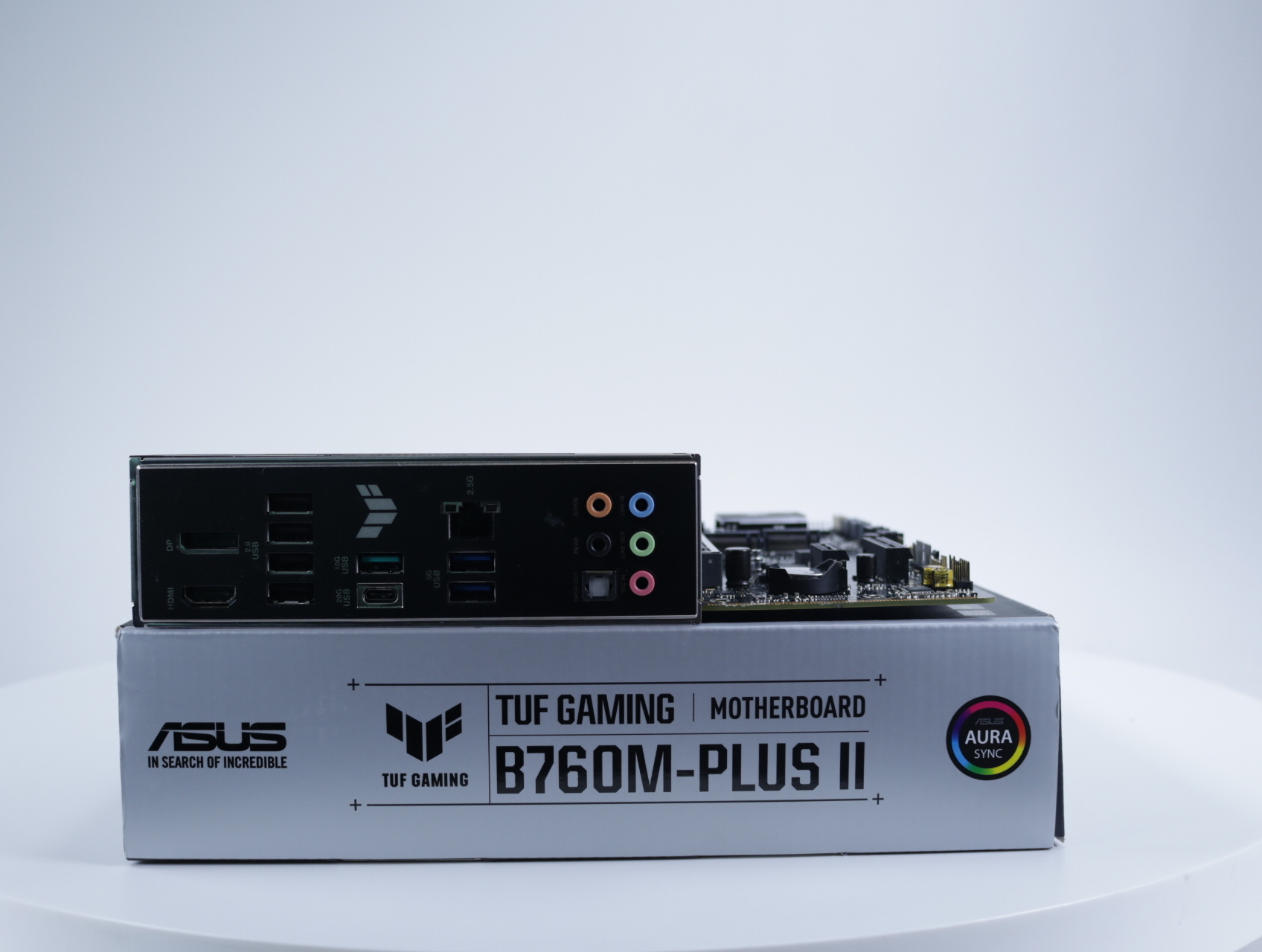 TUF Gaming B760M-PLUS II - productfoto 2