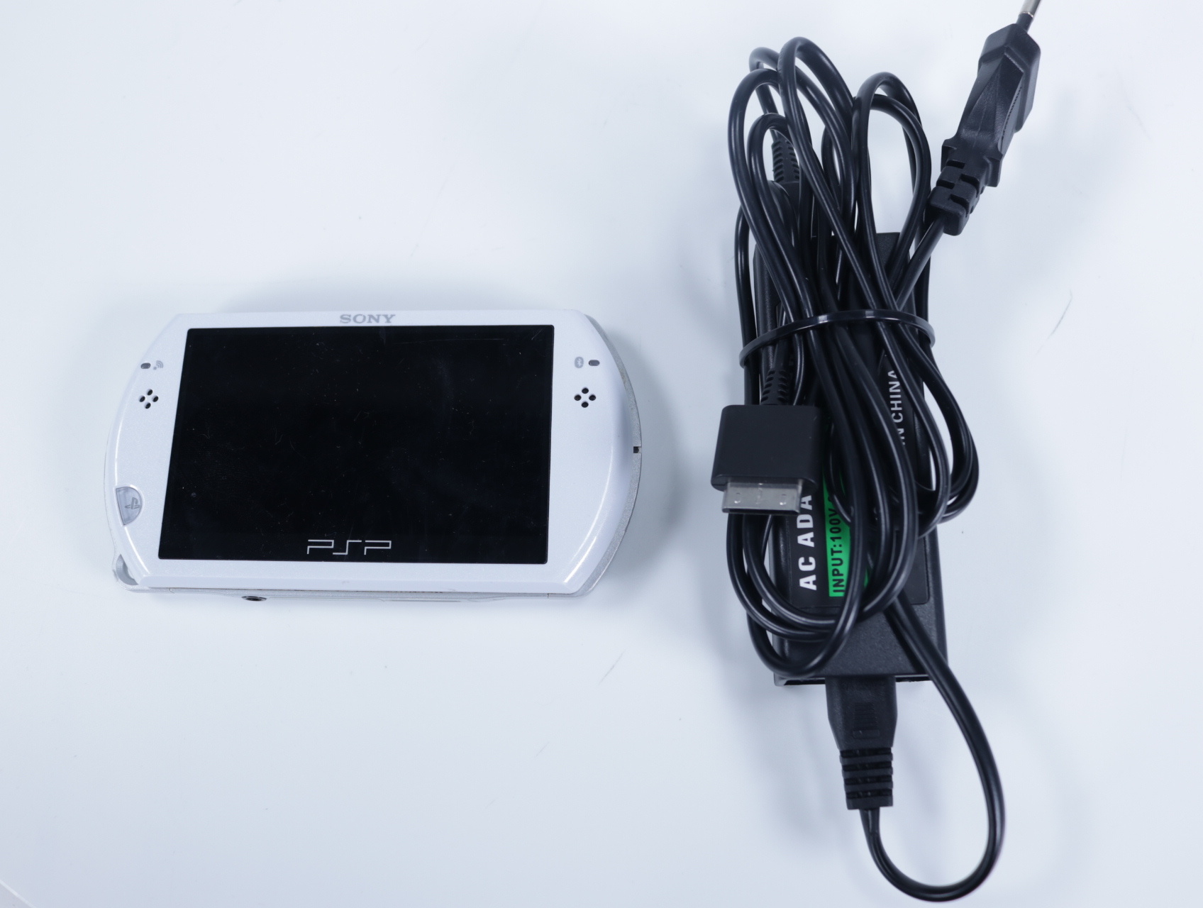 PlayStation Portable - PSP Go Console - Wit [PSP-N1004] - productfoto 5