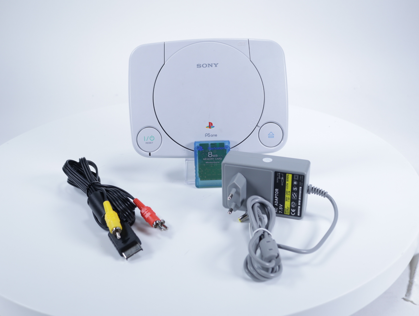 PlayStation 1 - PS One Console [Slim] - productfoto 3