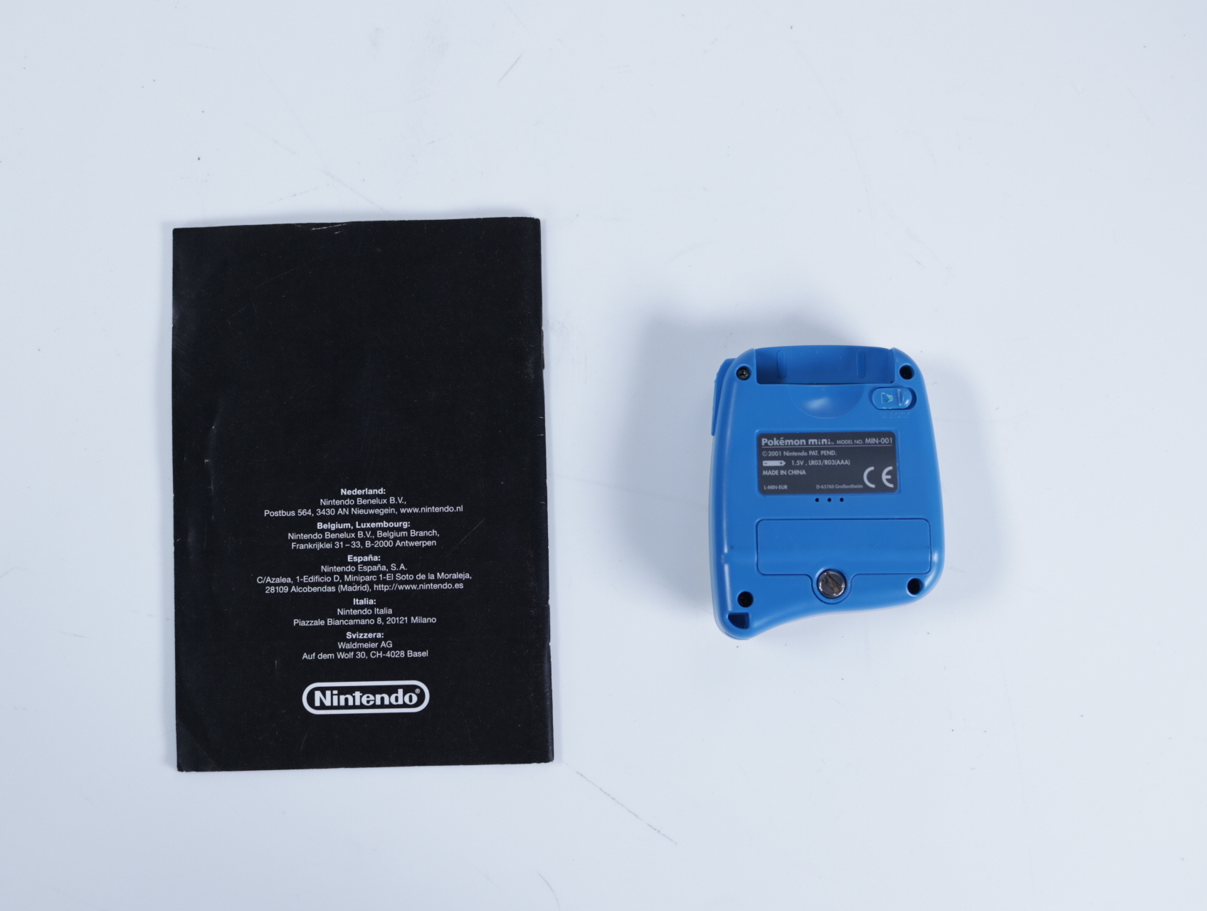 Nintendo - Pokémon MINI Console - productfoto 2