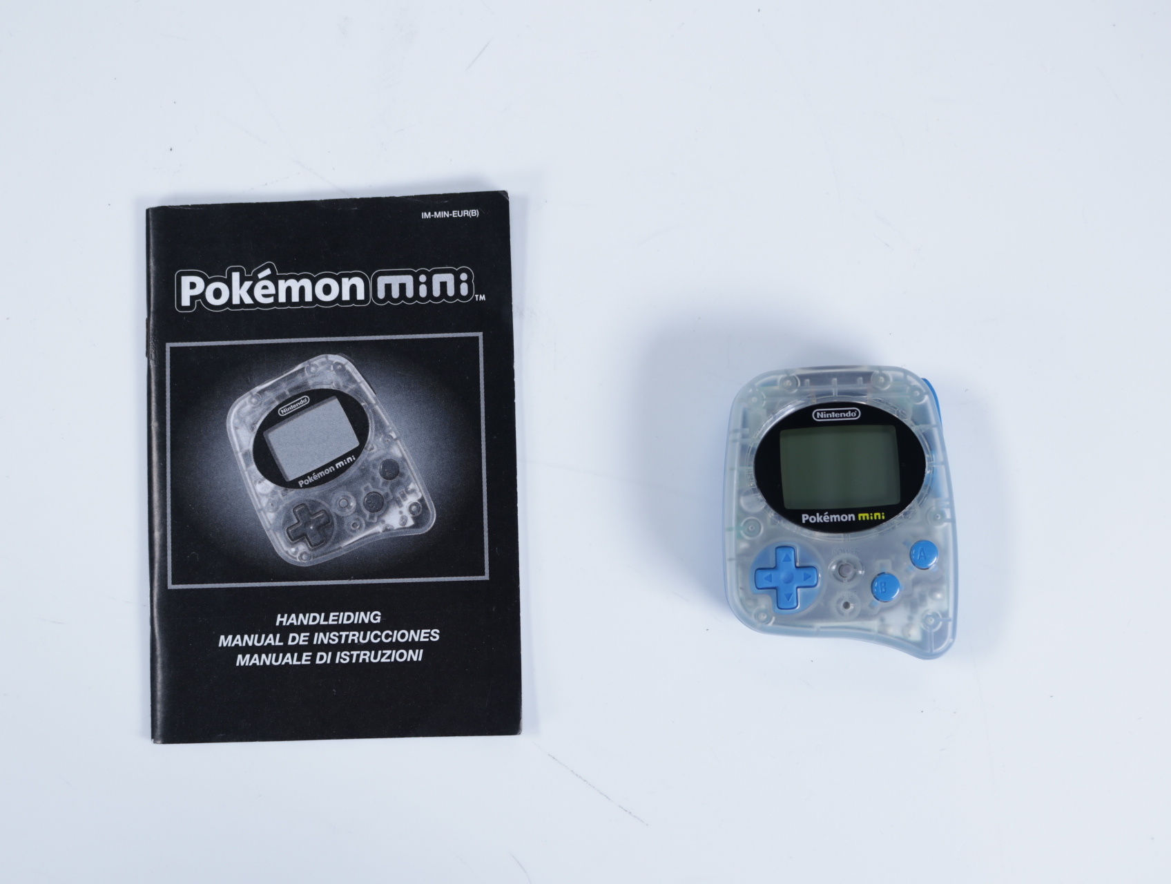 Nintendo - Pokémon MINI Console