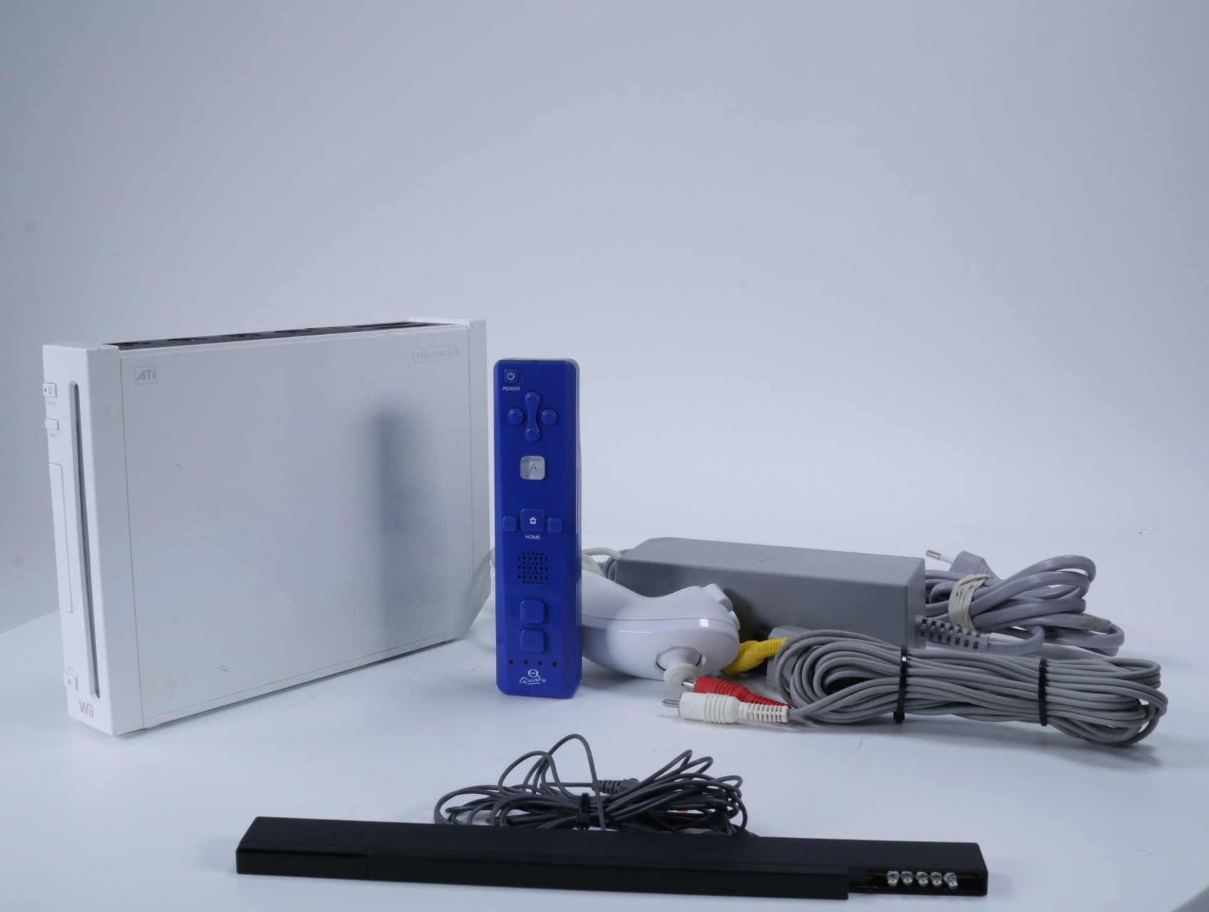 Wii - Console RVL-001 [Beide Klepjes Ontbreken] - productfoto 4