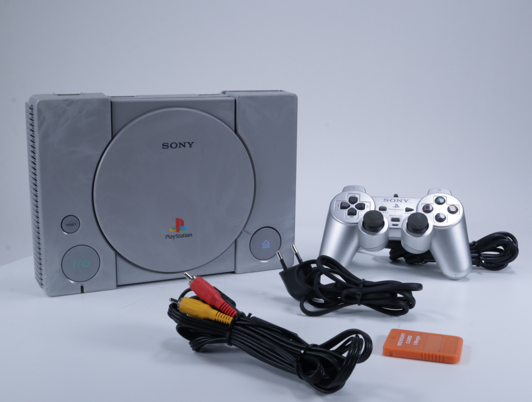Playstation 1 - Console [Verkleurt / Dualshock 2 Controller] - productfoto 5