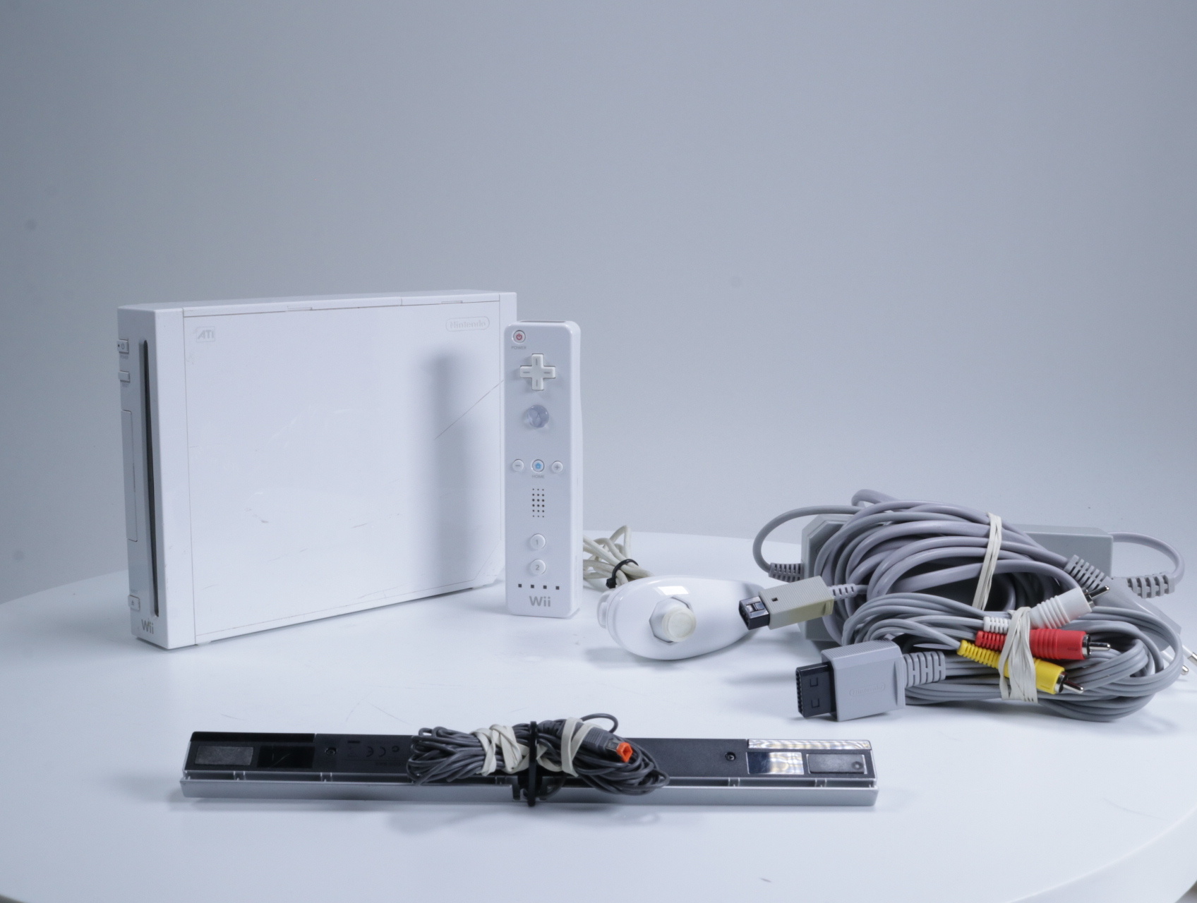 Wii - Console RVL-001 [Wit] - Nintendo - productfoto 4