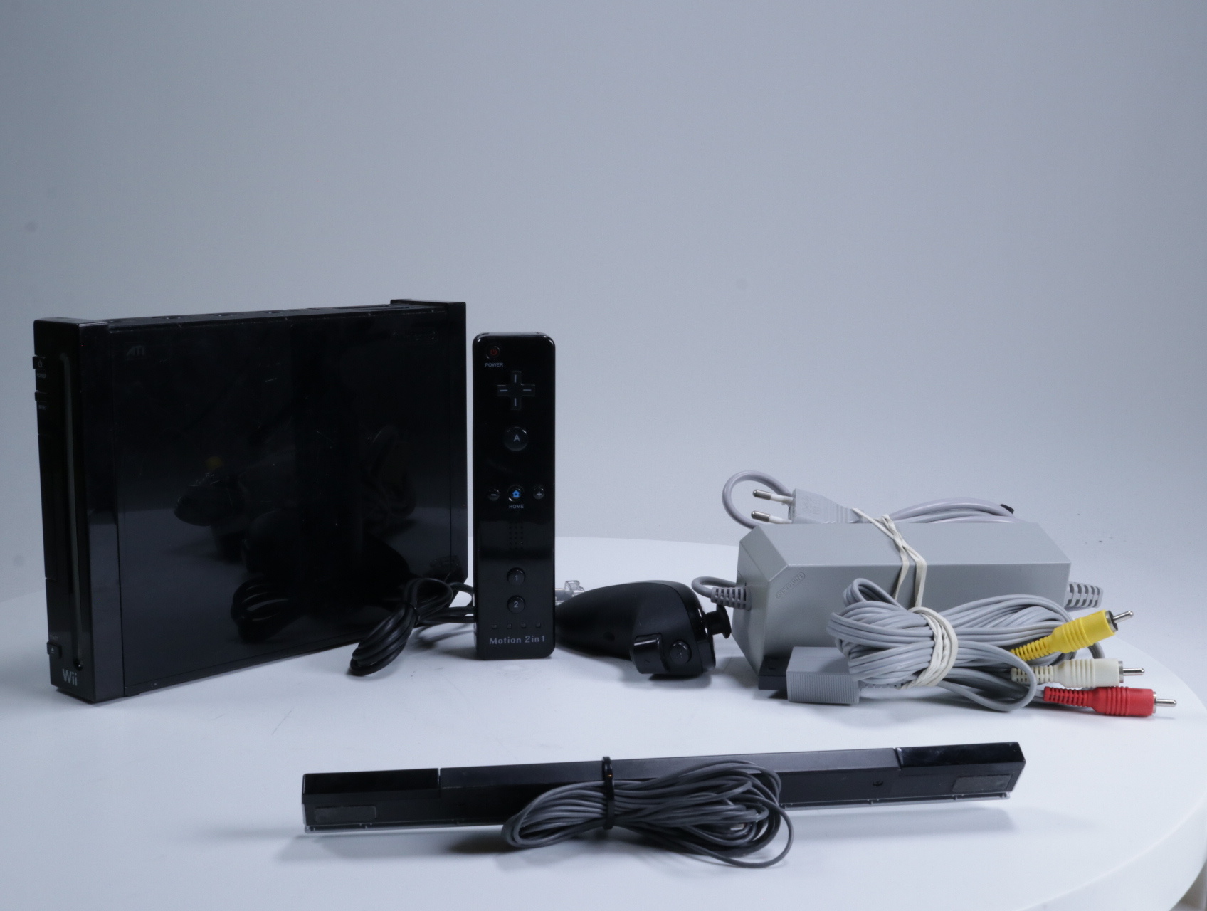 Wii - Console RVL-001 [Zwart / Beide Covers Ontbreken] - Nintendo - productfoto 5