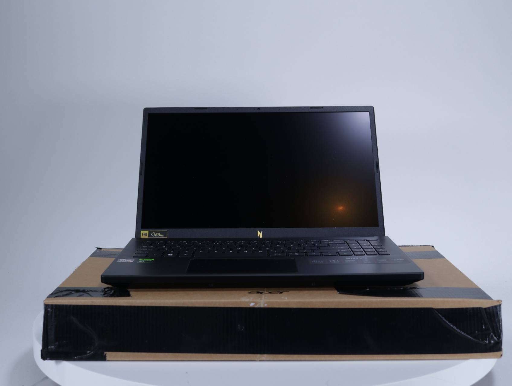 Acer Nitro V 15 ANV15-41-R8ER - productfoto 2