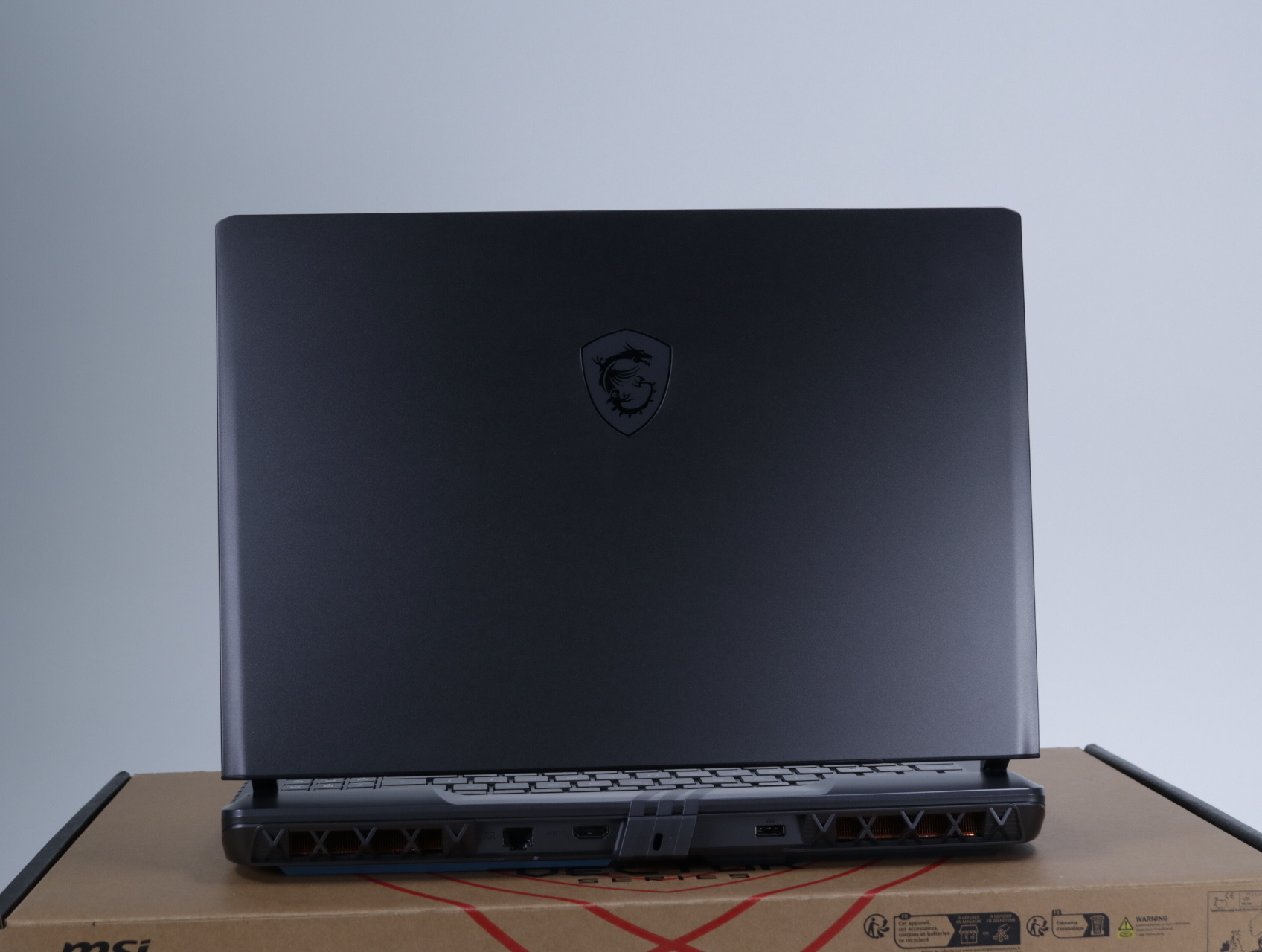 Vector 16 HX AI A2XWHG-205NL - MSI - productfoto 5