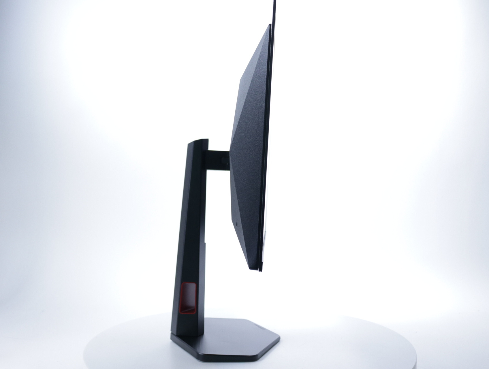 Q27G4ZDR | Rood Zwart | QHD - 240hz - 0.03ms - QD-OLED - 26,5 inch - AOC - productfoto 2