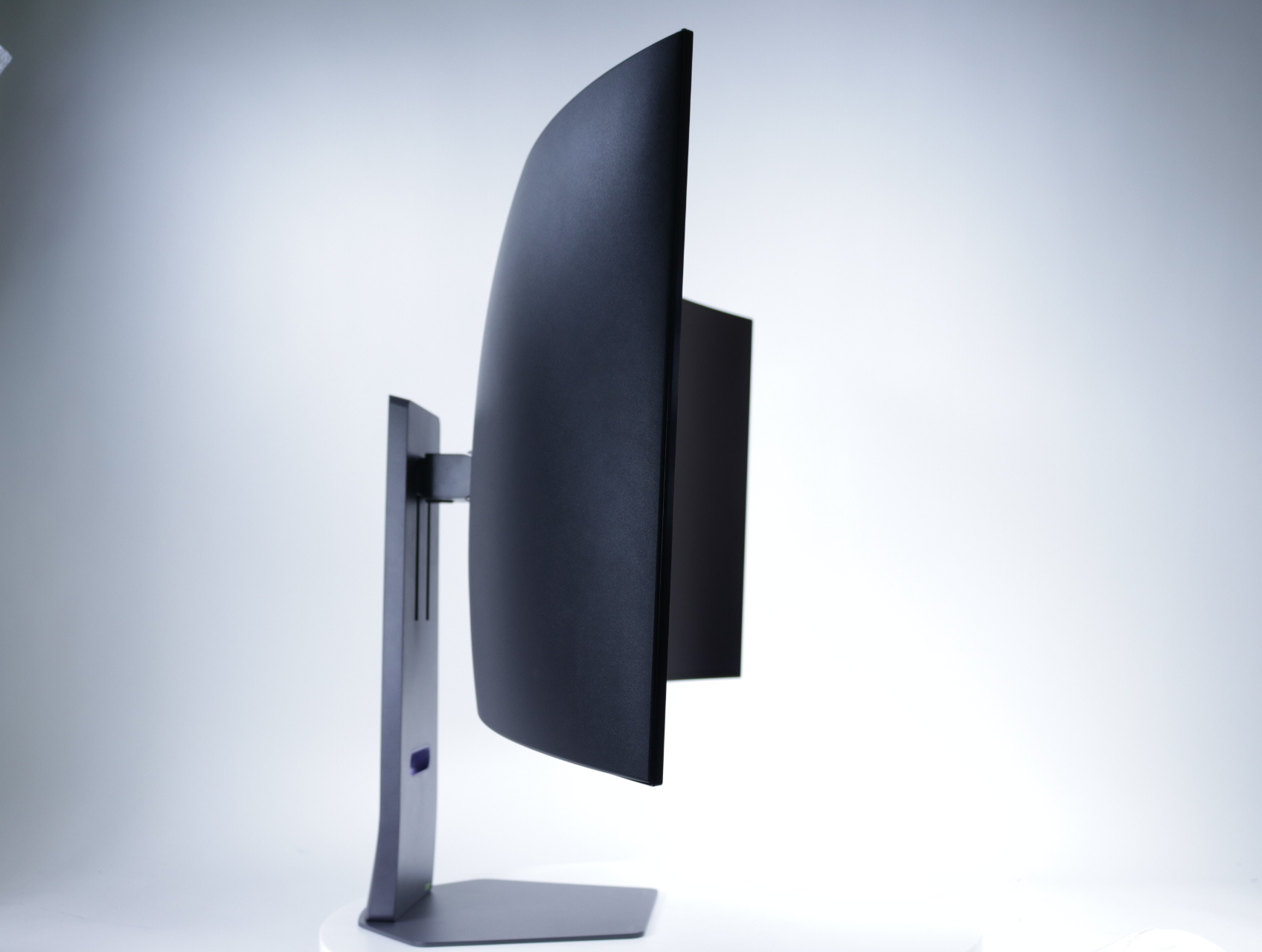 UltraGear 45GX950A-B | Zwart | 5120x2160 - 165hz - 0.03ms - OLED - 45 inch - LG - productfoto 2