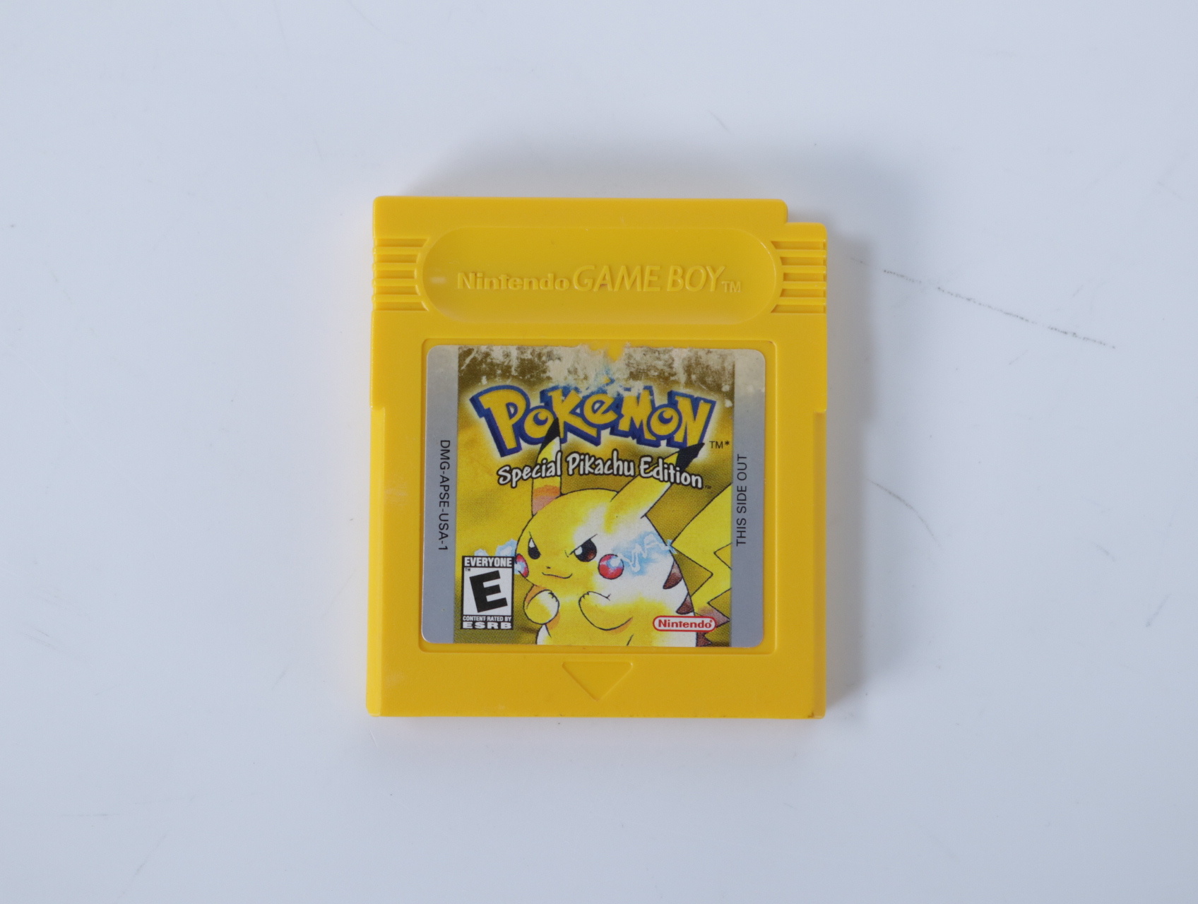 Game Boy - Pokémon Special Pikachu Edition (Yellow)