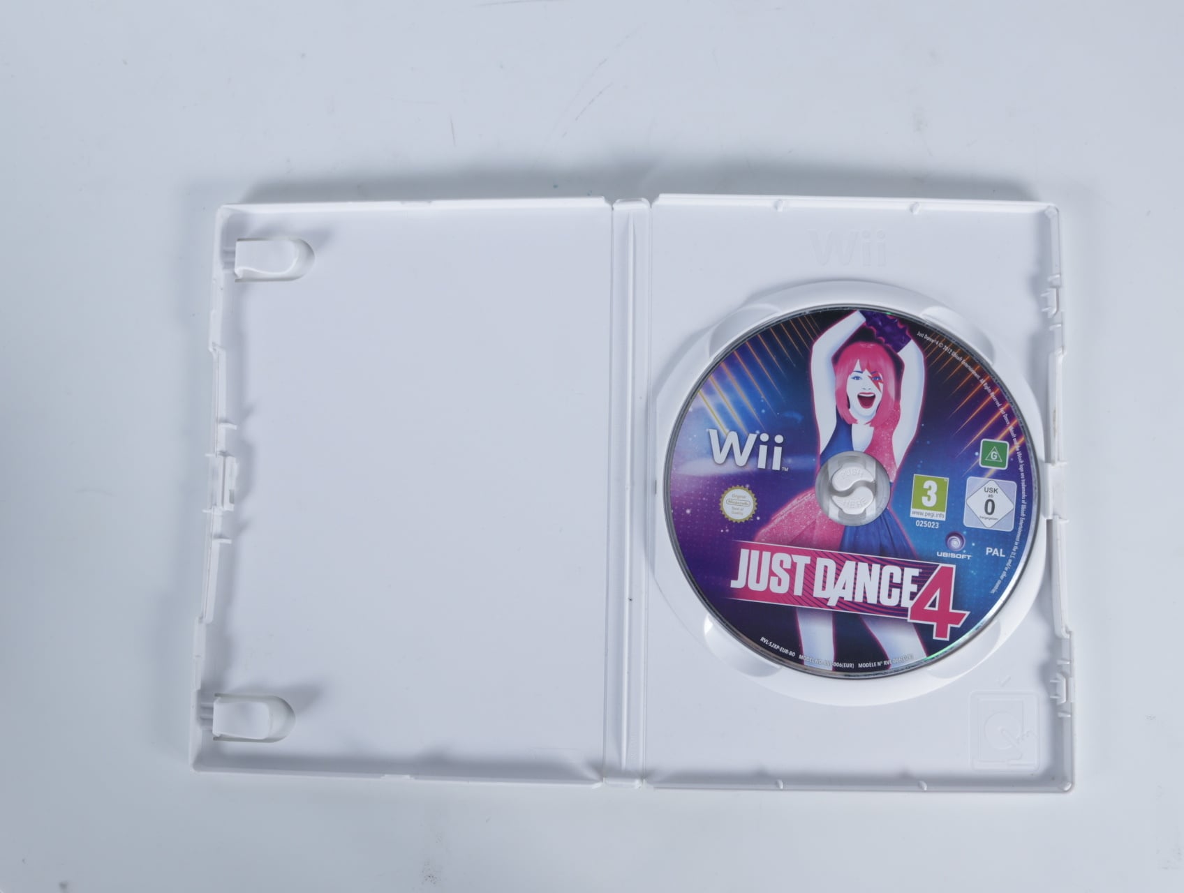 Wii - Just Dance 4 [No Manual] - productfoto 3