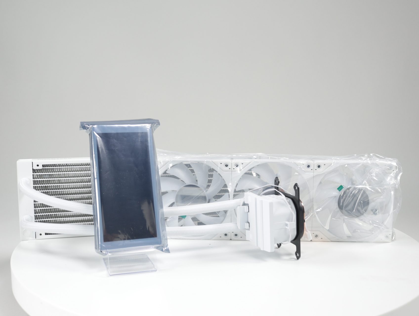 Glacier One 360M25 LCD Wit [nieuw] - Phanteks - Nieuw - productfoto 3
