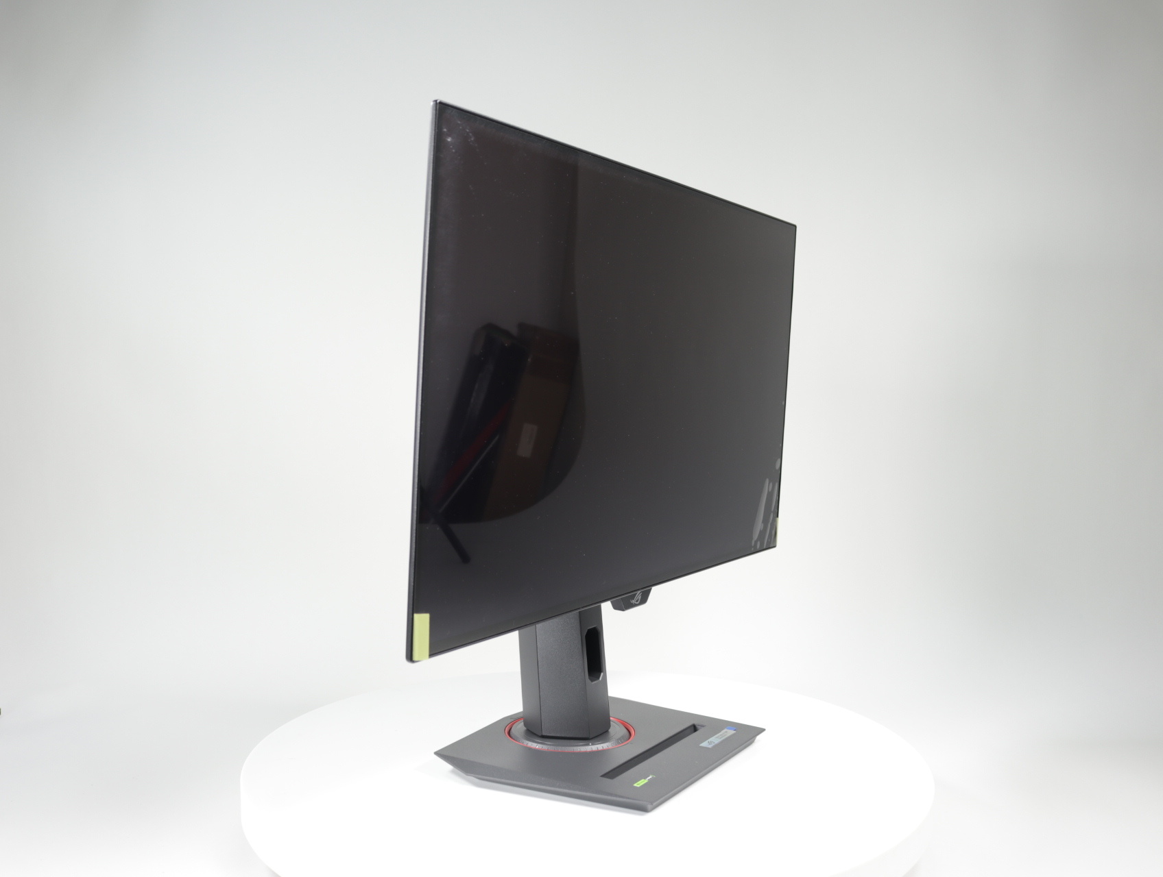 ROG Strix OLED XG27AQDMG Zwart | QHD - 240Hz, 0,03ms - OLED - 26,5 inch - ASUS - productfoto 2
