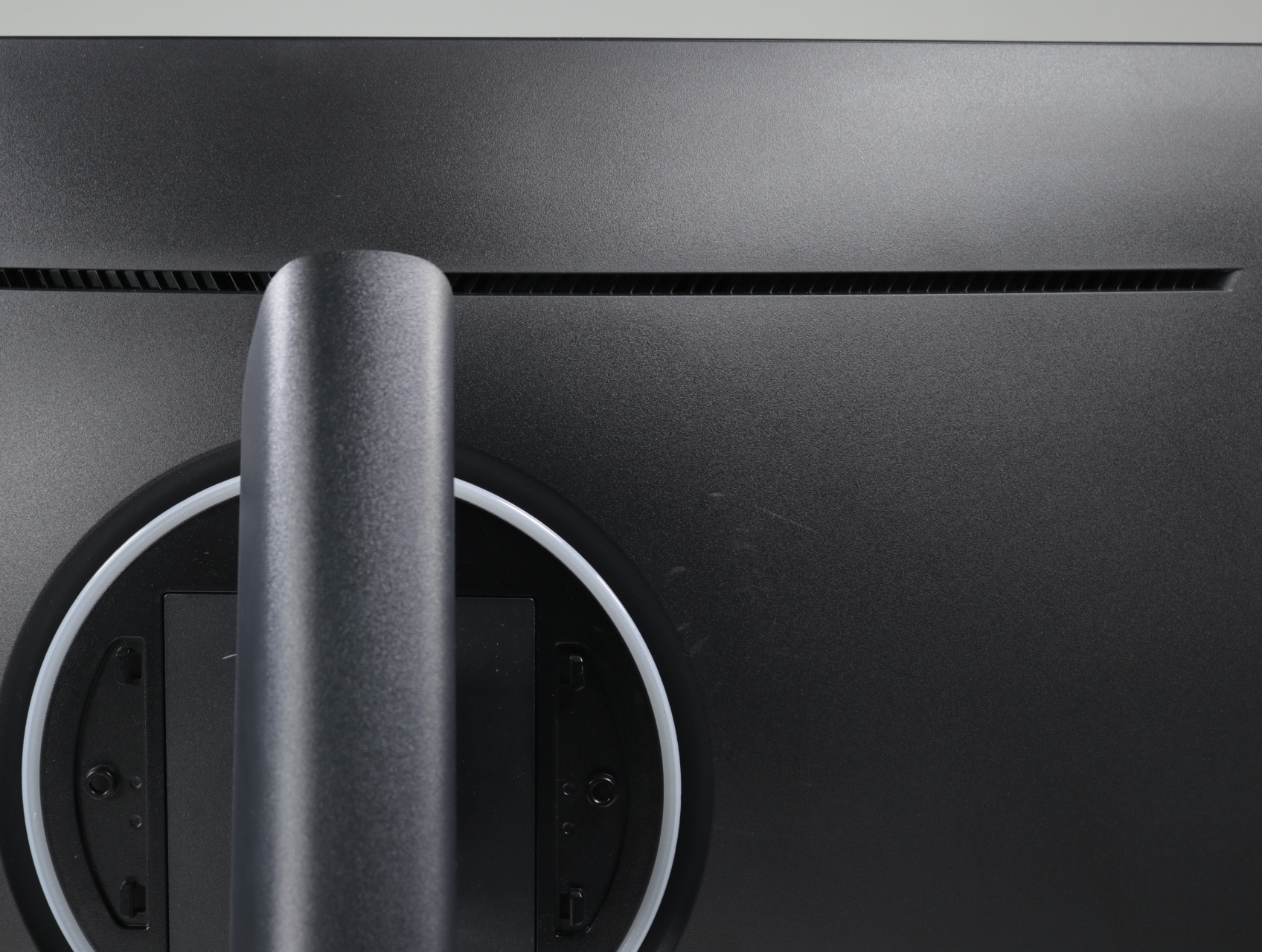 Odyssey G7 G75F 37" (FG756) Zwart | 4K - 165Hz, 1ms - VA - 37 inch - Samsung - productfoto 4