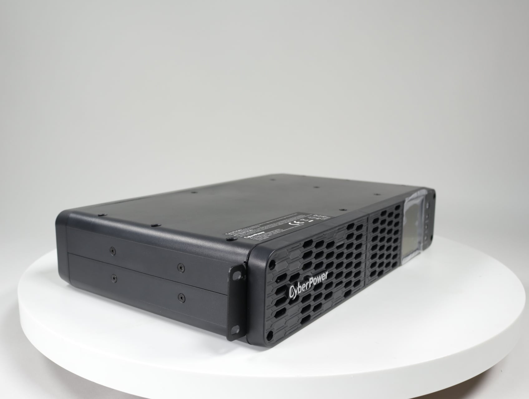 CP2000EIPFCRM2U UPS | 2kVA capaciteit - Cyberpower - productfoto 2
