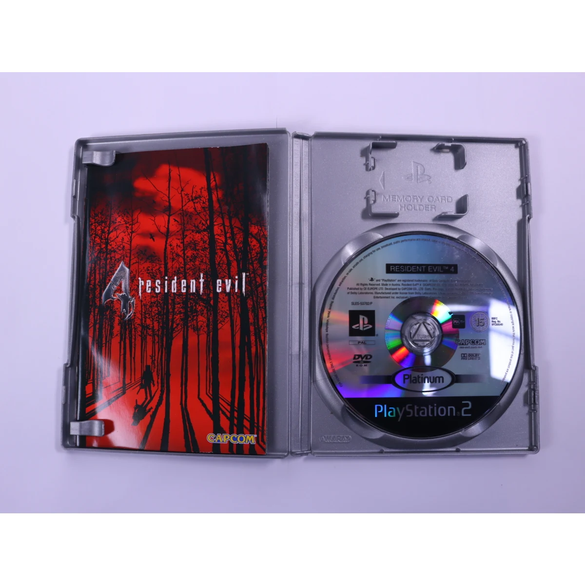 PlayStation 2 - Resident Evil 4 [Platinum Hits] - productfoto 3