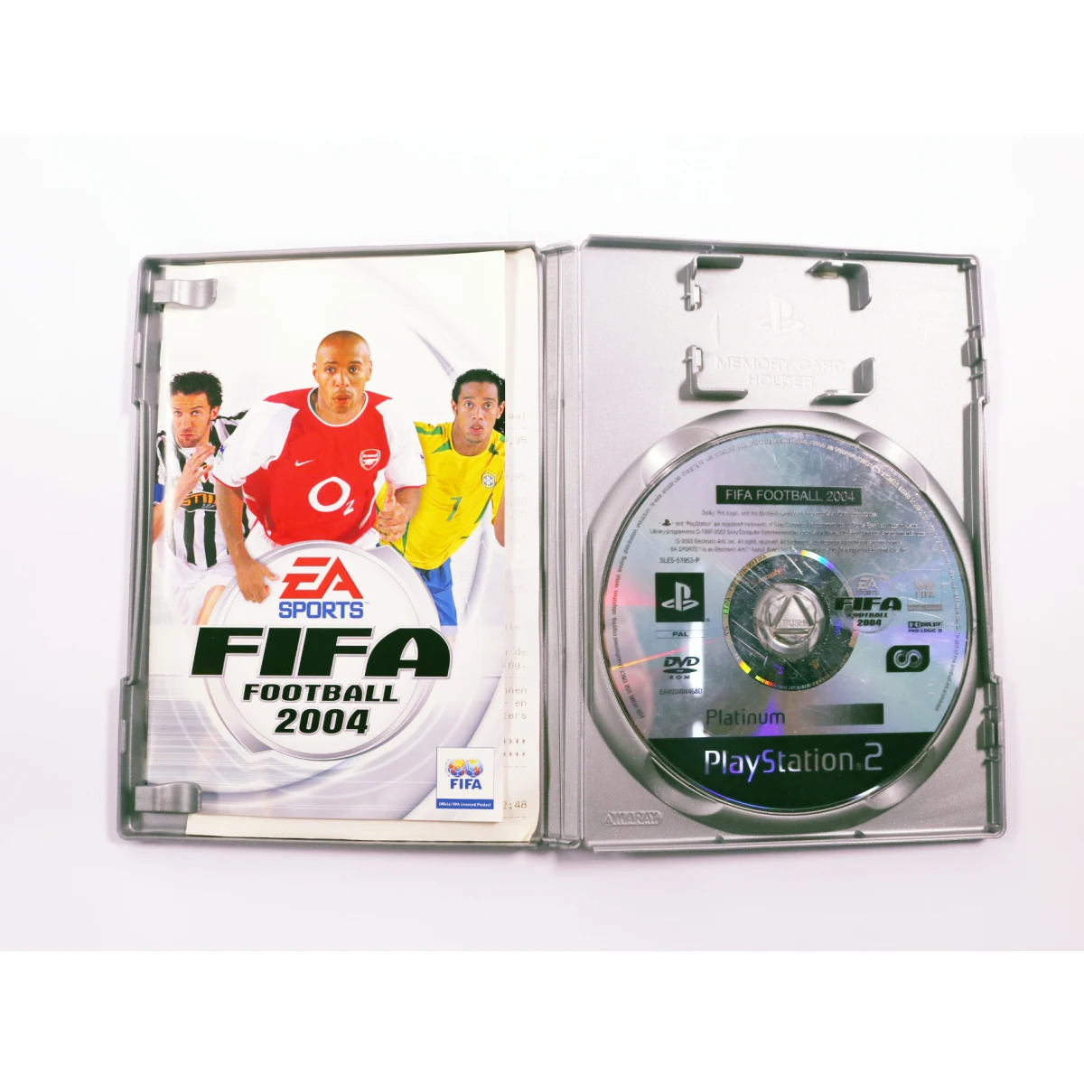 PlayStation 2 - FIFA Football 2004 [Platinum Hits] - productfoto 3