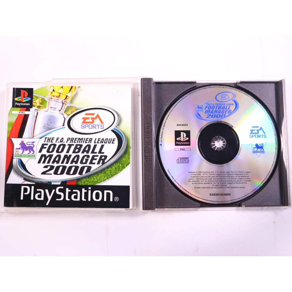 PlayStation 1 - Football Manager 2000 - productfoto 2