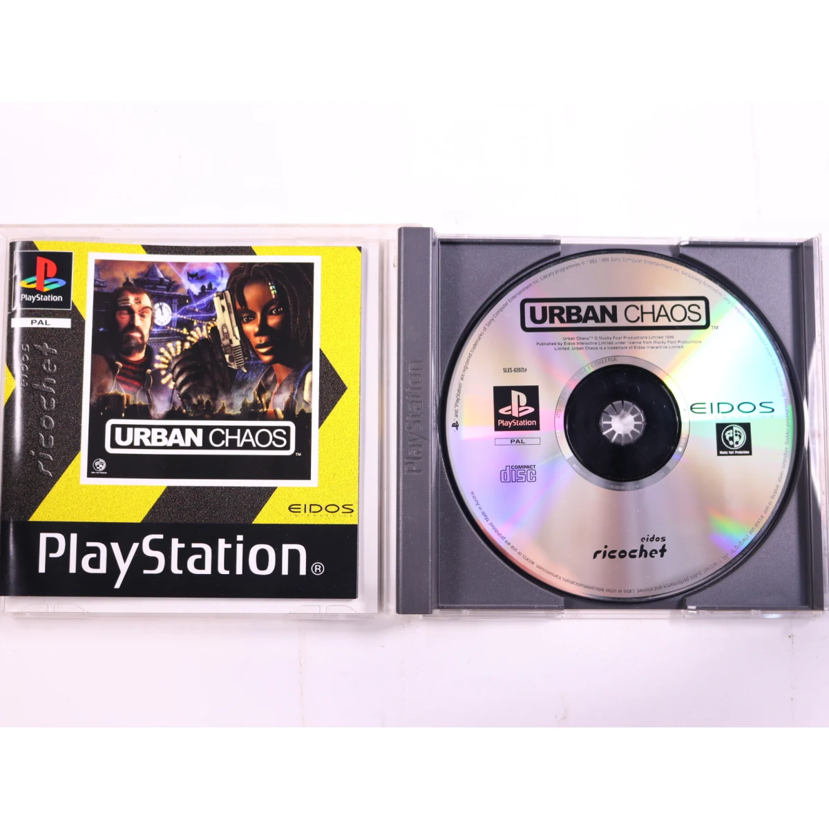 PlayStation 1 - Urban Chaos - productfoto 2