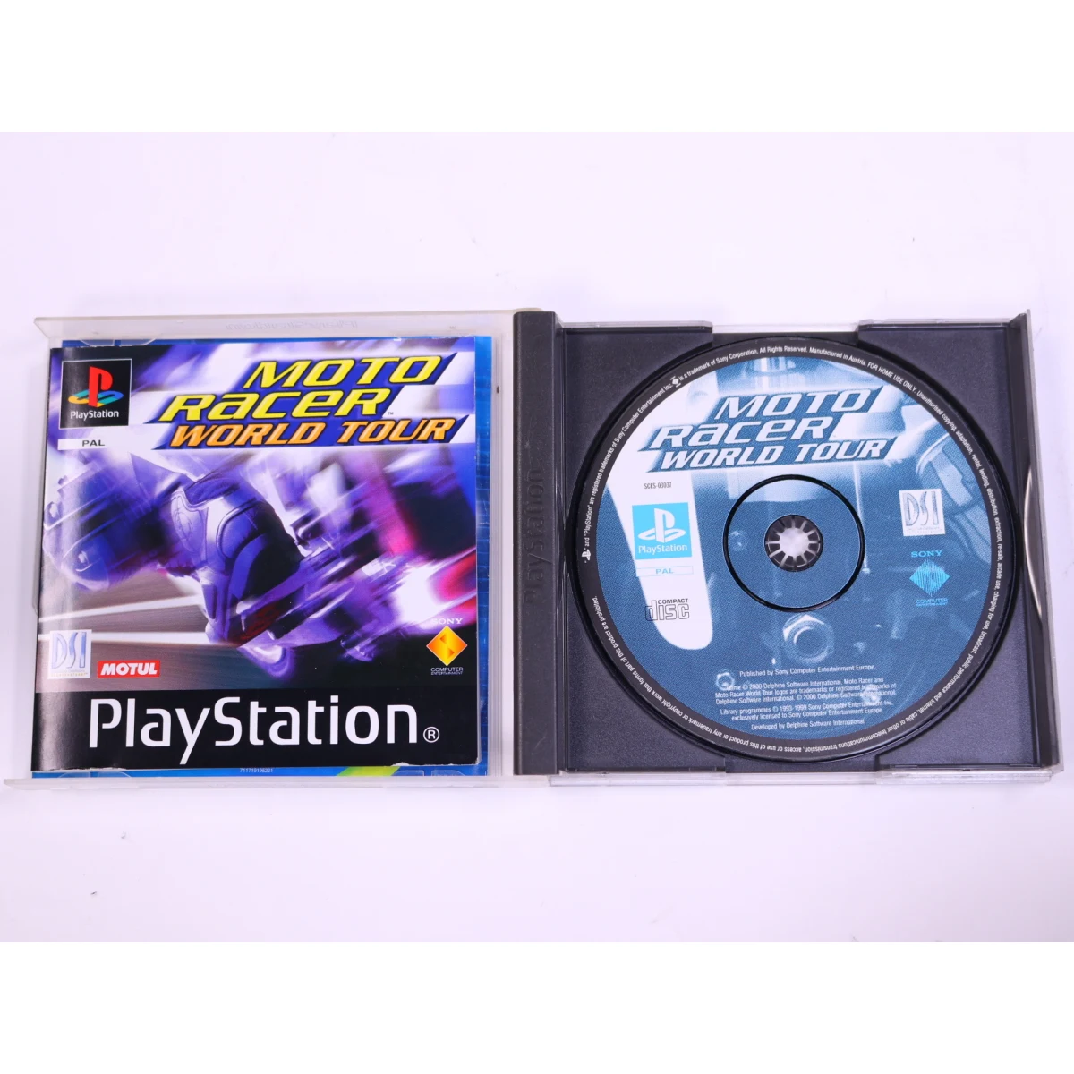PlayStation 1 - Moto Racer World Tour - productfoto 3