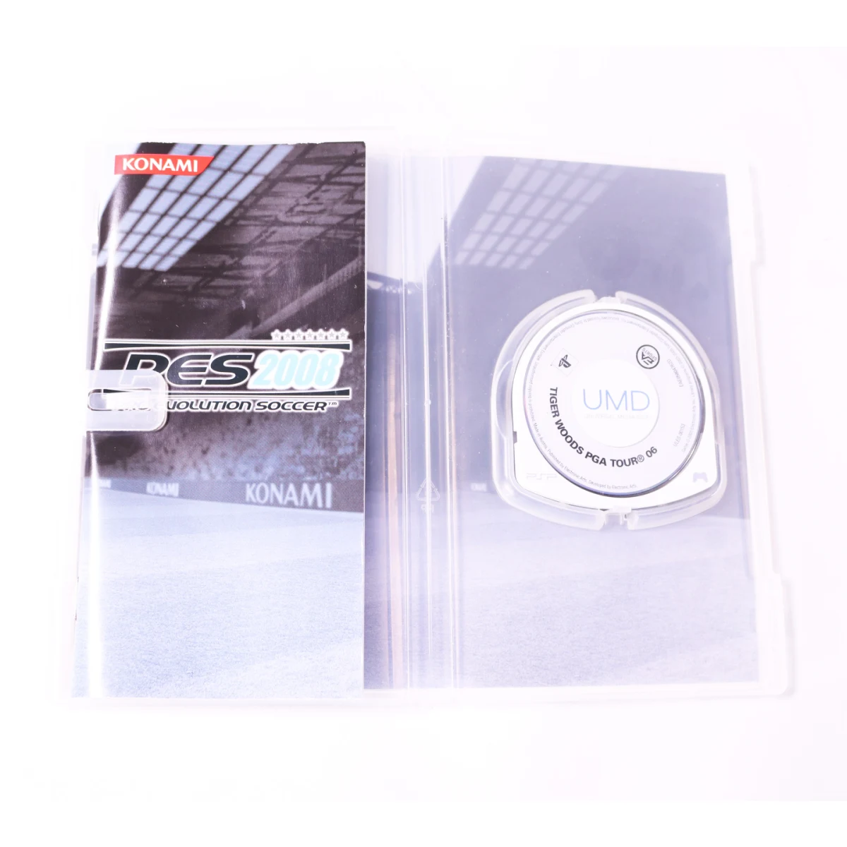 PSP - Pro Evolution Soccer 2008 - productfoto 3
