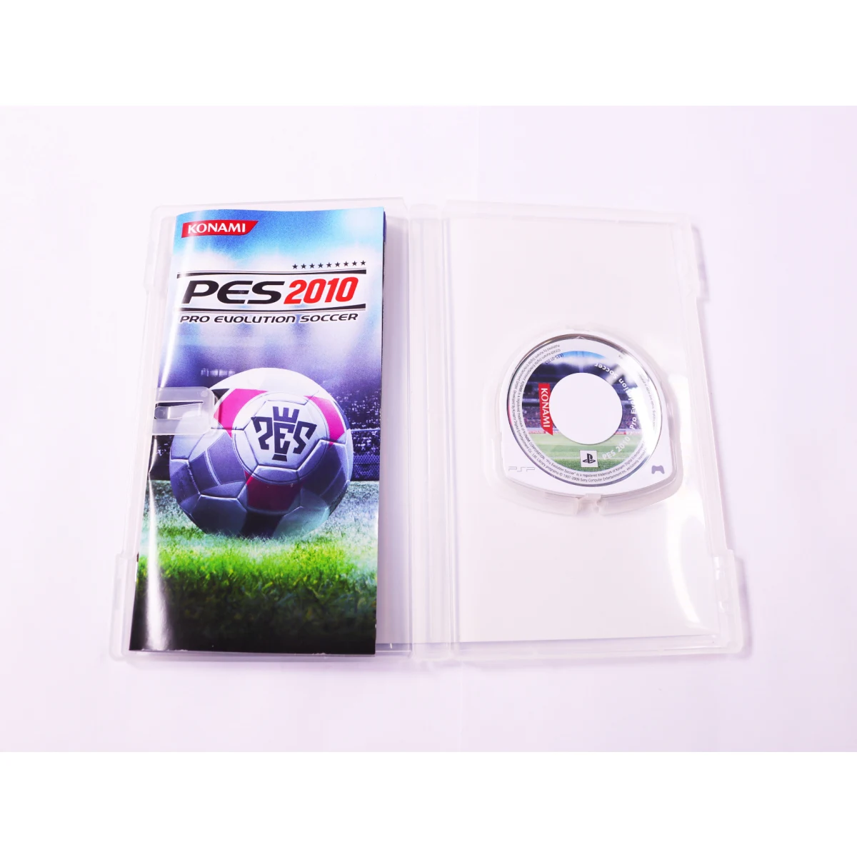 PSP - Pro Evolution Soccer 2010 [Platinum] - productfoto 2
