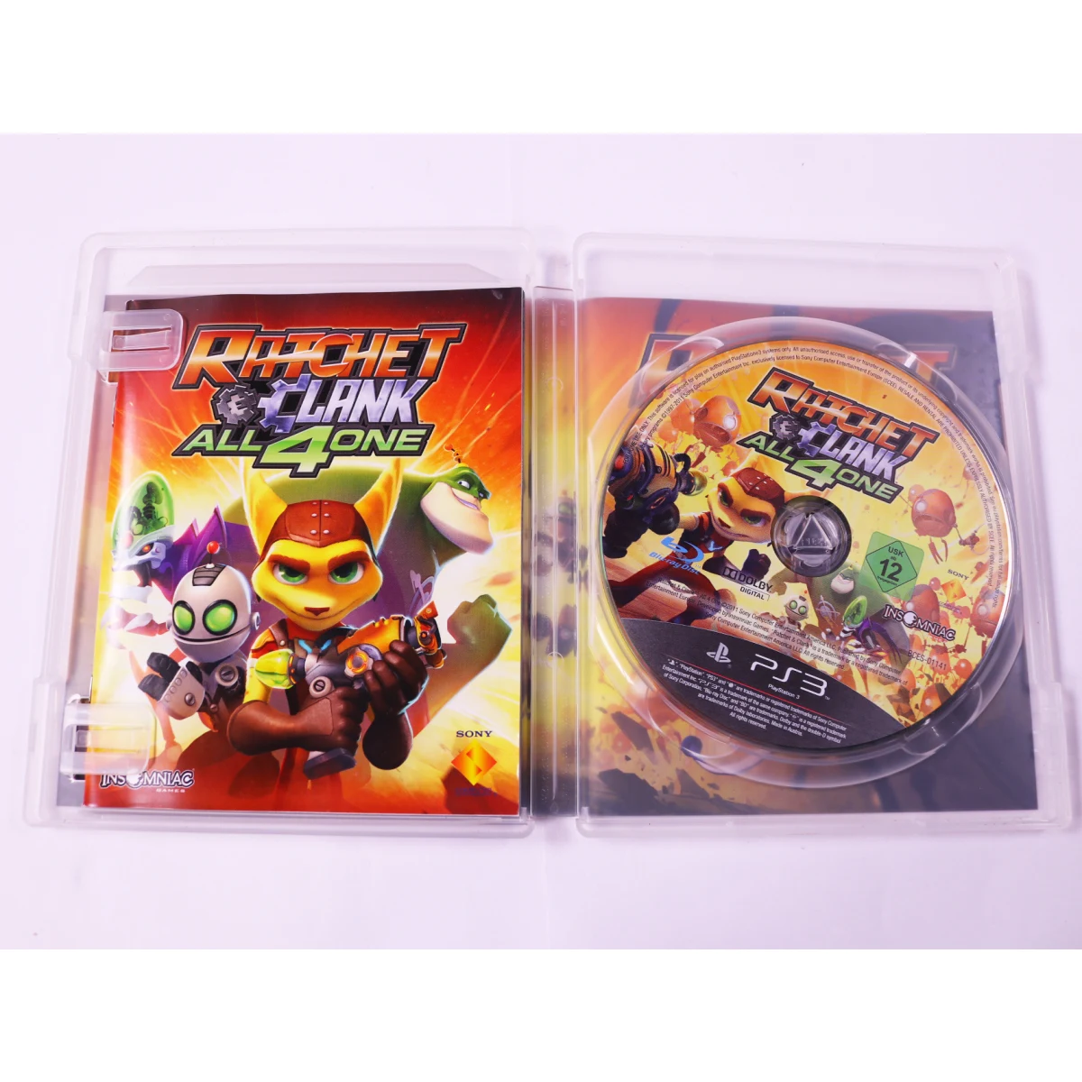 Playstation 3 - Ratchet & Clank: All 4 One - productfoto 3