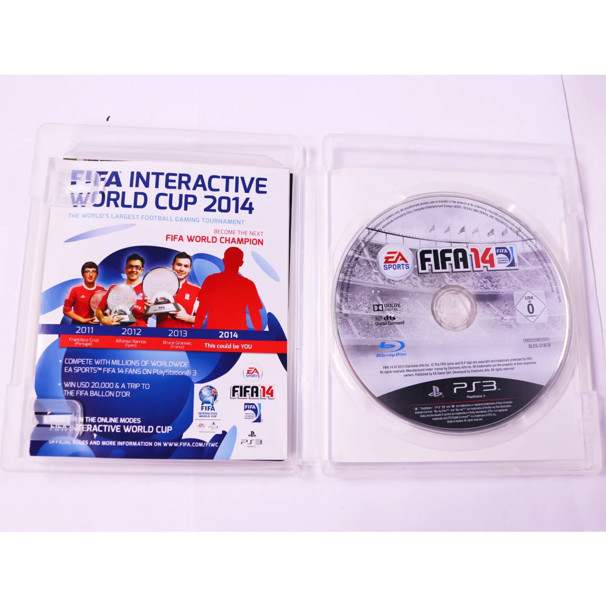 Playstation 3 - FIFA 14 - productfoto 2