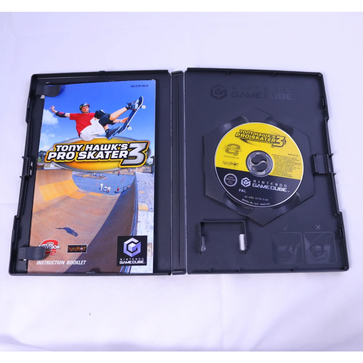 GameCube - Tony Hawk's Pro Skater 3 - productfoto 3
