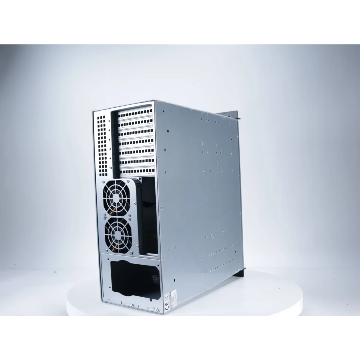 4U 40240 [nieuw] - Inter-Tech - Nieuw - productfoto 3