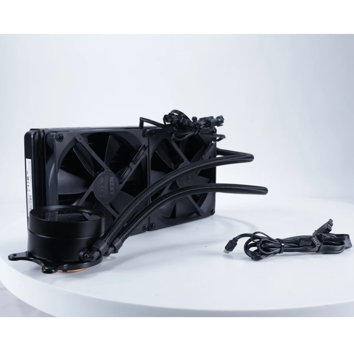 X63 CPU Cooler [AM4 Socket][Tweedekansje] - NZXT - productfoto 3