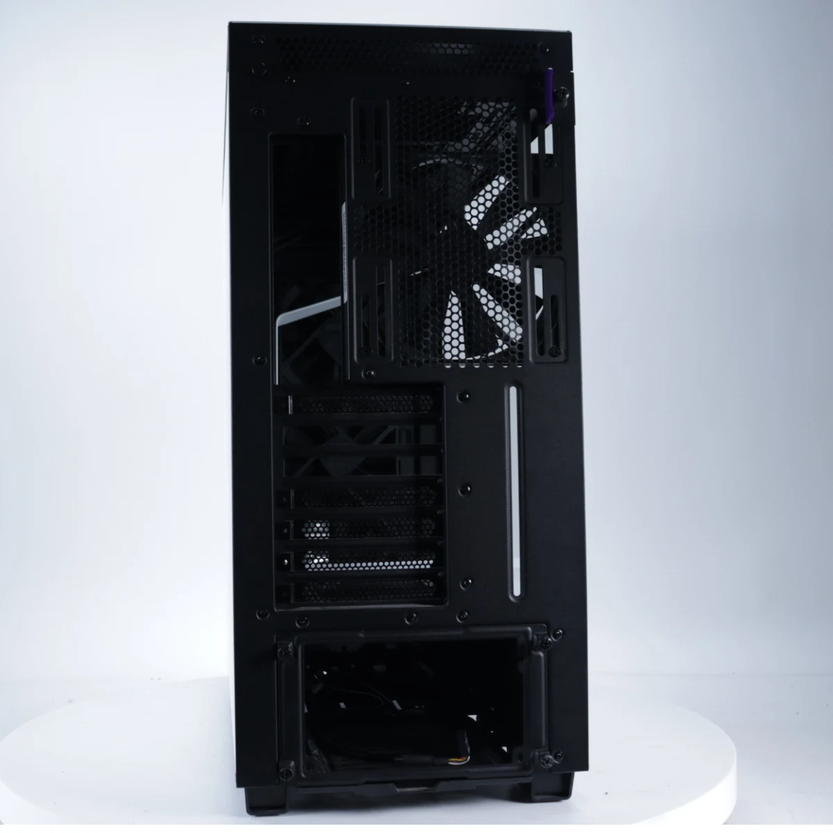 H710 Zwart/Wit [Tweedekansje] - NZXT - productfoto 4