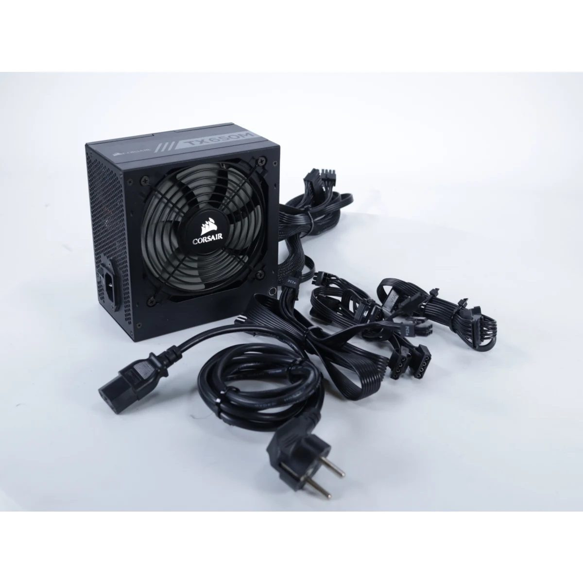 CX650M [Tweedekansje] - Corsair - productfoto 3