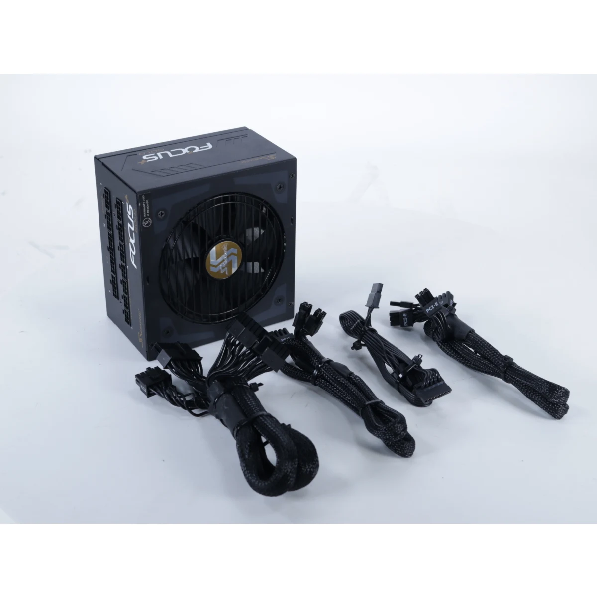 Focus PLUS 550 GOLD Voeding [Tweedekansje] - Seasonic - productfoto 4