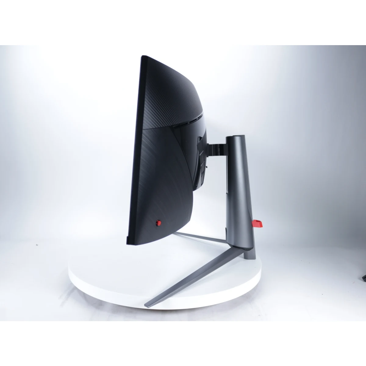 MAG 345CQR - 4K Curved VA Gaming Monitor - 180Hz - 34 inch - MSI - productfoto 3