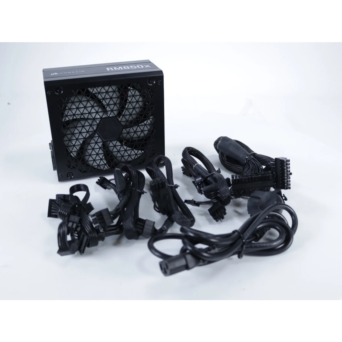 RM850x Voeding [2021 Model] [Tweedekansje]