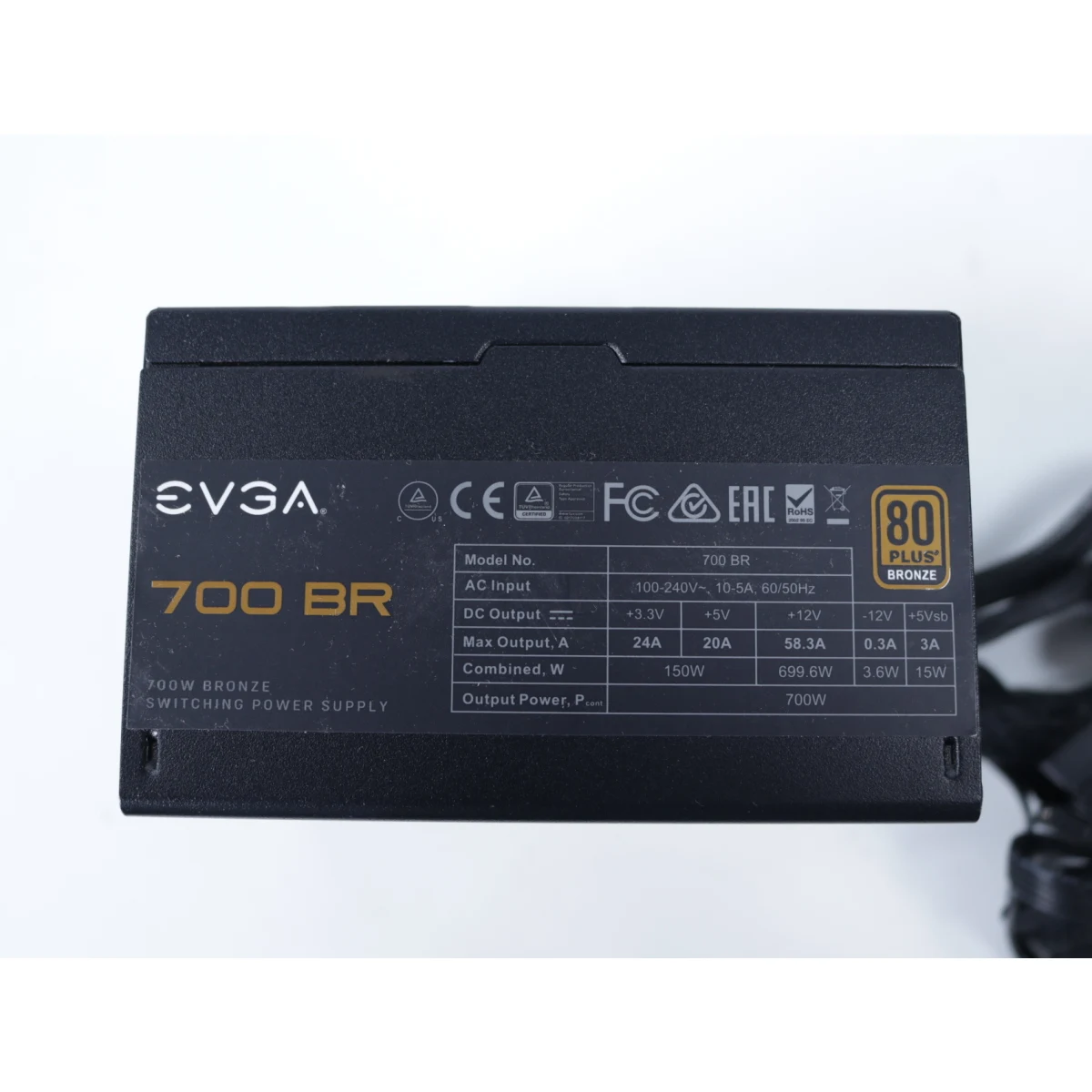 700 BR Voeding [Tweedekansje] - EVGA - productfoto 2