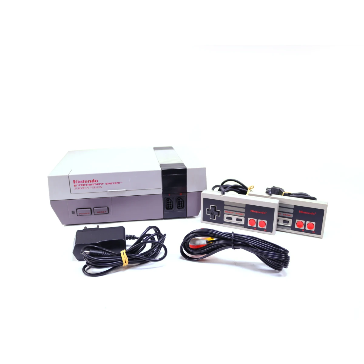 NES - Nintendo Console met 2 Controllers (Refurbished) - Nintendo - Refurbished - productfoto 2