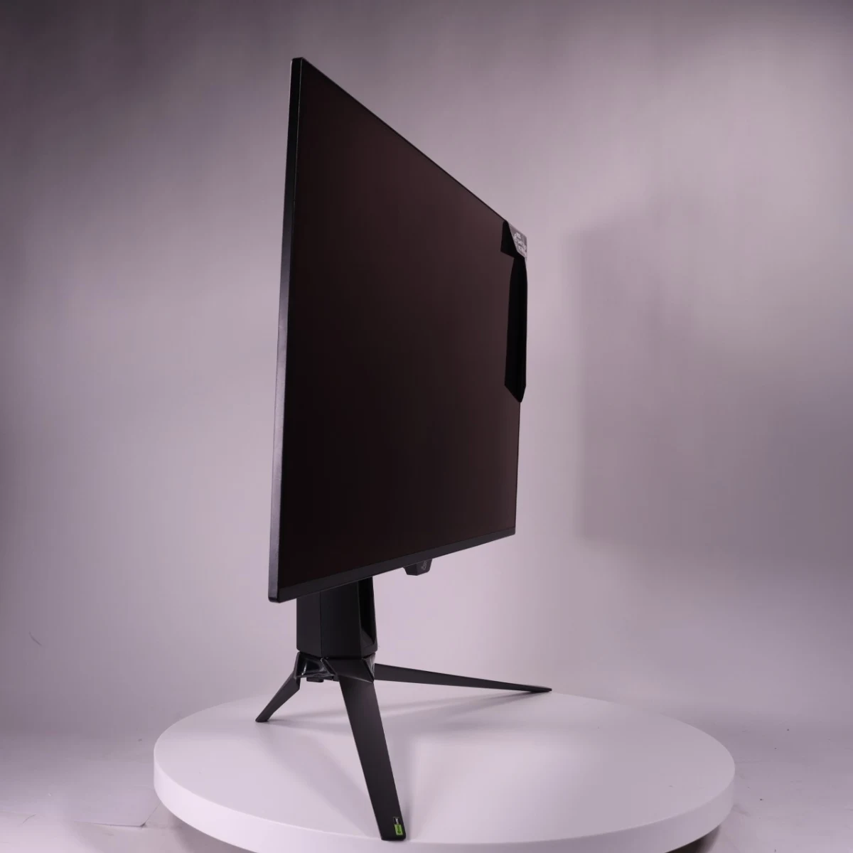 ROG Swift PG32UCDMR | 31.5" | 4K Ultra HD | 240Hz | QD-OLED - productfoto 2