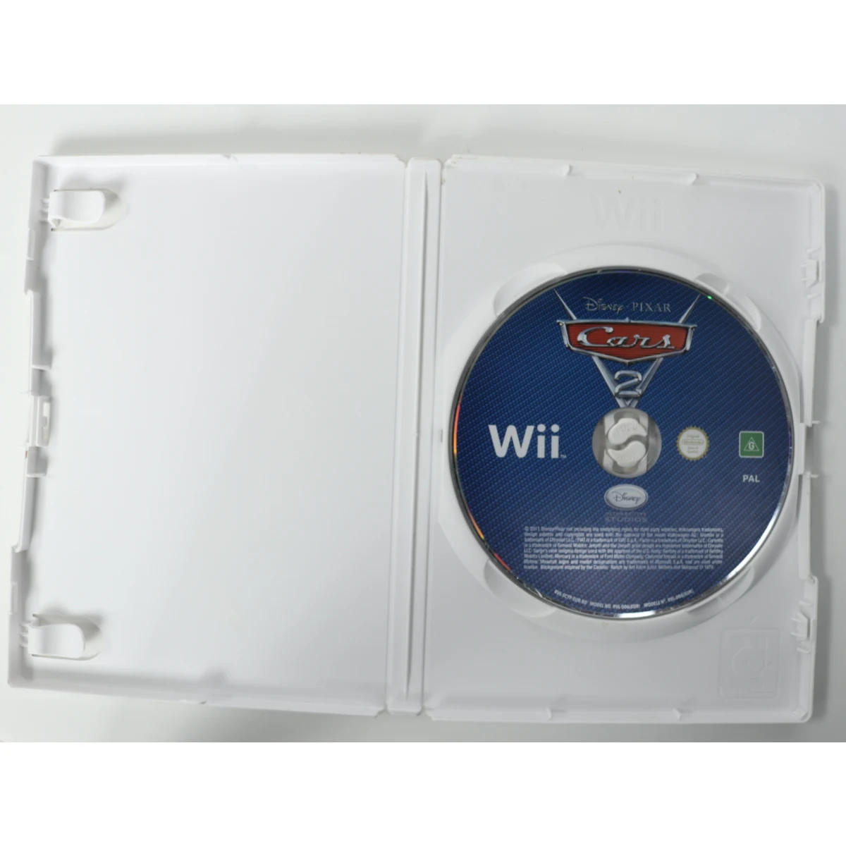Wii - Cars 2: The Video Game - productfoto 2
