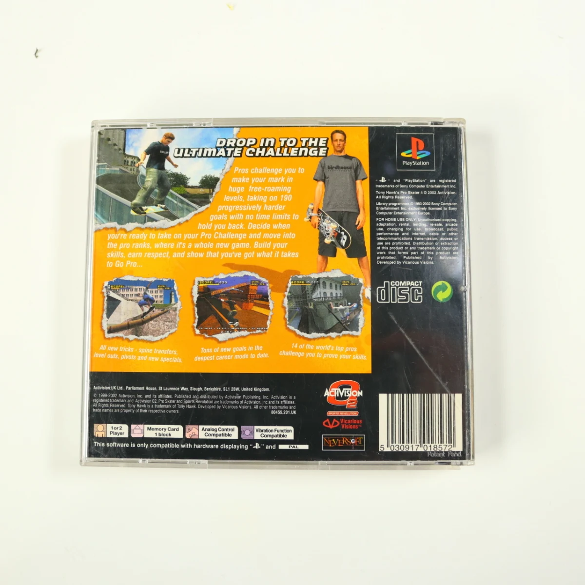 PlayStation 1 - Tony Hawk's Pro Skater 4 - productfoto 2